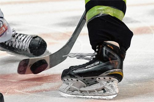 Heute wird die Oberliga-Saison eröffnet: Das erste Starbulls-Heimspiel findet am Sonntag, 17 Uhr, gegen den EV Landshut statt. Foto Ziegler