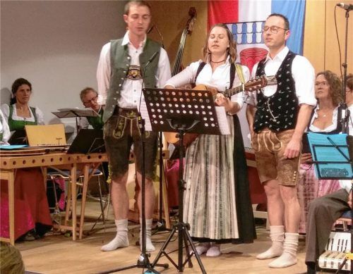 Der „Fensterstockhias“ wurde interpretiert von „De Strumpfsogadn“.Foto res