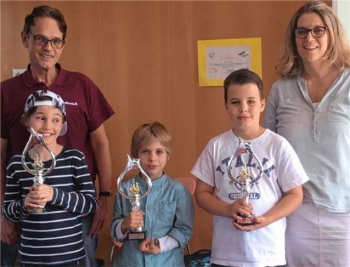 25 Schüler bei Schachturnier der GS Erlenau