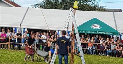 Rohrdorfer kämpften im Schottenrock