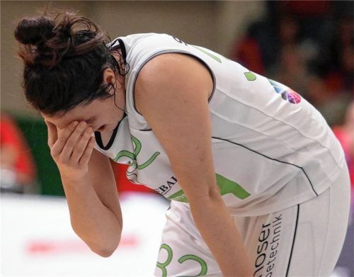 Das tut weh: Lindsay Sherbert spielt nicht mehr in Bad Aibling.Foto Fehrmann