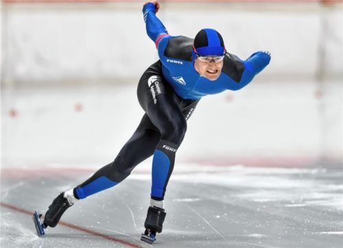 Joel Dufter gewann bei der deutschen Meisterschaft über 500 Meter und 1000 Meter den Titel. Stärkster Konkurrent in der Max-Aicher Arena war Nico Ihle. Fotos  Wukits
