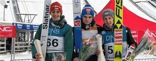 Beim zweiten Wettkampf zur Serie um den COC sprang Constantin Schmid vom WSV Oberaudorf mit Platz zwei auf das Podest. Mitte Zweifachsieger Marius Lindvik (Norwegen) und der Dritte Markus Schiffner (Österreich). Foto al