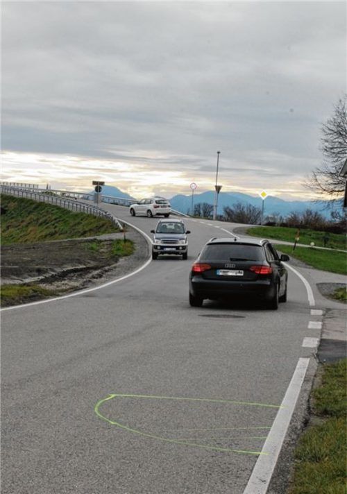 Beschlossene Sache und schon skizziert: Verschwenkungsinseln sollen die Wiedener Straße für Autofahrer unattraktiv machen.Foto heinz