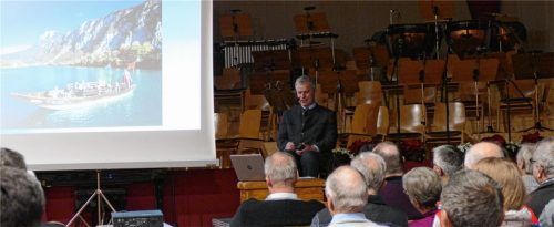 Bürgermeister Hajo Gruber stellte den Erhalt der Lebensqualität in den Vordergrund seiner Ausführungen.Foto hko