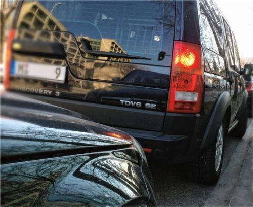 Die Suche nach einem Parkplatz ist für viele ein echter Stressfaktor. Foto TÜV Süd/mid/akz-o