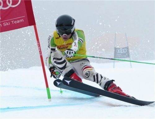 Matthias Kagleder gewann in der Wildschönau einen Riesenslalom zum DSC U16. Fotos Schmid