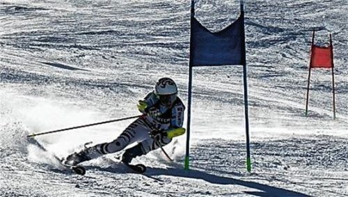 Fabian Jerger (WSV Kiefersfelden) holte sich den Sieg im ersten Parallelwettbewerb.Foto Jerger