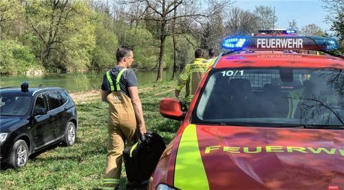 Rund 20 Feuerwehrleute waren an der Rettungsaktion beteiligt.Foto Feuerwehr Bad Aibling