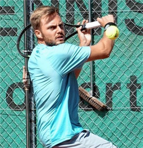 Hochklassiger Turniersport wartet auf alle Tennisfans vom 6. bis 8. September beim „35. Inntal-Tennis-Turnier“ beim DTC Brannenburg. Vorjahressieger Alexander Braun (Bild, MTTC Iphitos München) ist an Position drei gesetzt. Foto Rapp
