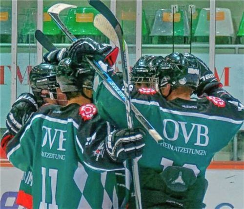 Die Starbulls-Junioren konnten sich über einen Sieg in Ingolstadt freuen.