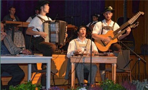 Der Mittenwalder Almgsang war eine Klasse für sich an diesem Abend.Fotos Sedlbauer