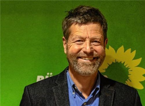 Eduard Huber ist der Bürgermeisterkandidat der Bad Endorfer Grünen und er setzt für die Arbeit der zukünftigen grünen Gemeinderatsfraktion auf eine Mischung aus Hartnäckigkeit und wohlbegründeten Visionen.