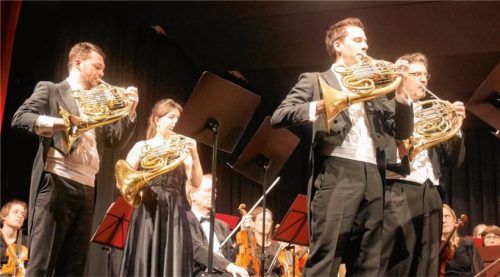 Zugabe für vier Hörner: Marco Baumann, Sophia Keiler, Viktor Praxmarer und Nikolaus Dengg (von links).Foto Kirchner