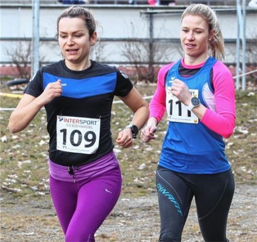 Doppel-Triumph bei den Frauen für den PTSV Rosenheim: Agnieszka Glomb siegte im Gesamtfeld vor Amelie Hofbauer.